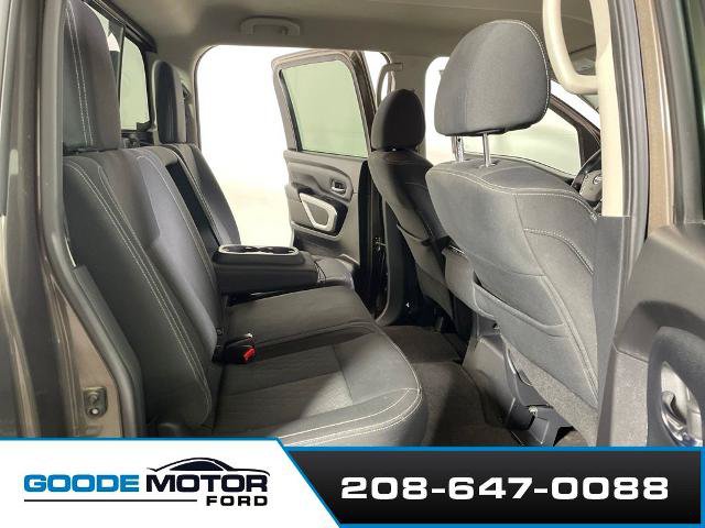 Used 2019 Nissan Titan SV AWD/4WD image 22