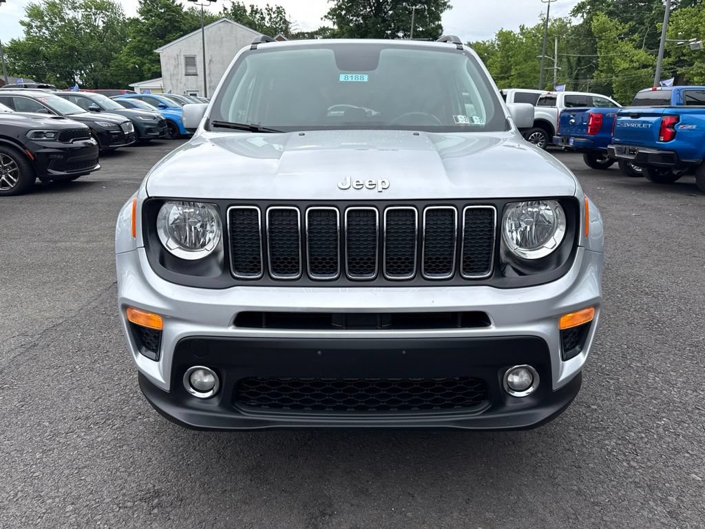Used 2020 Jeep Renegade Latitude w/ Cold Weather Group AWD/4WD image 2