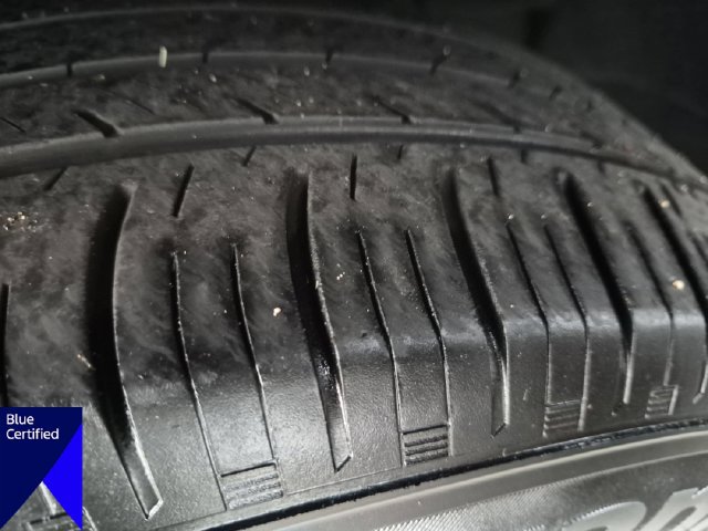 Certified 2023 Ford Explorer XLT RWD image 11
