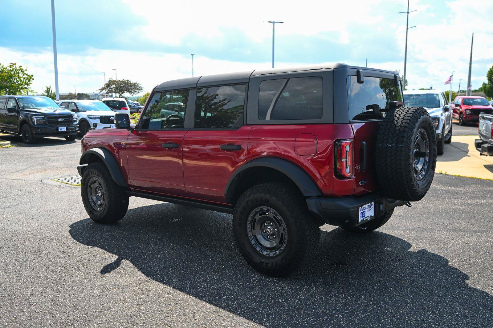 Certified 2025 Ford Bronco Badlands w/ Sasquatch Package AWD/4WD image 7