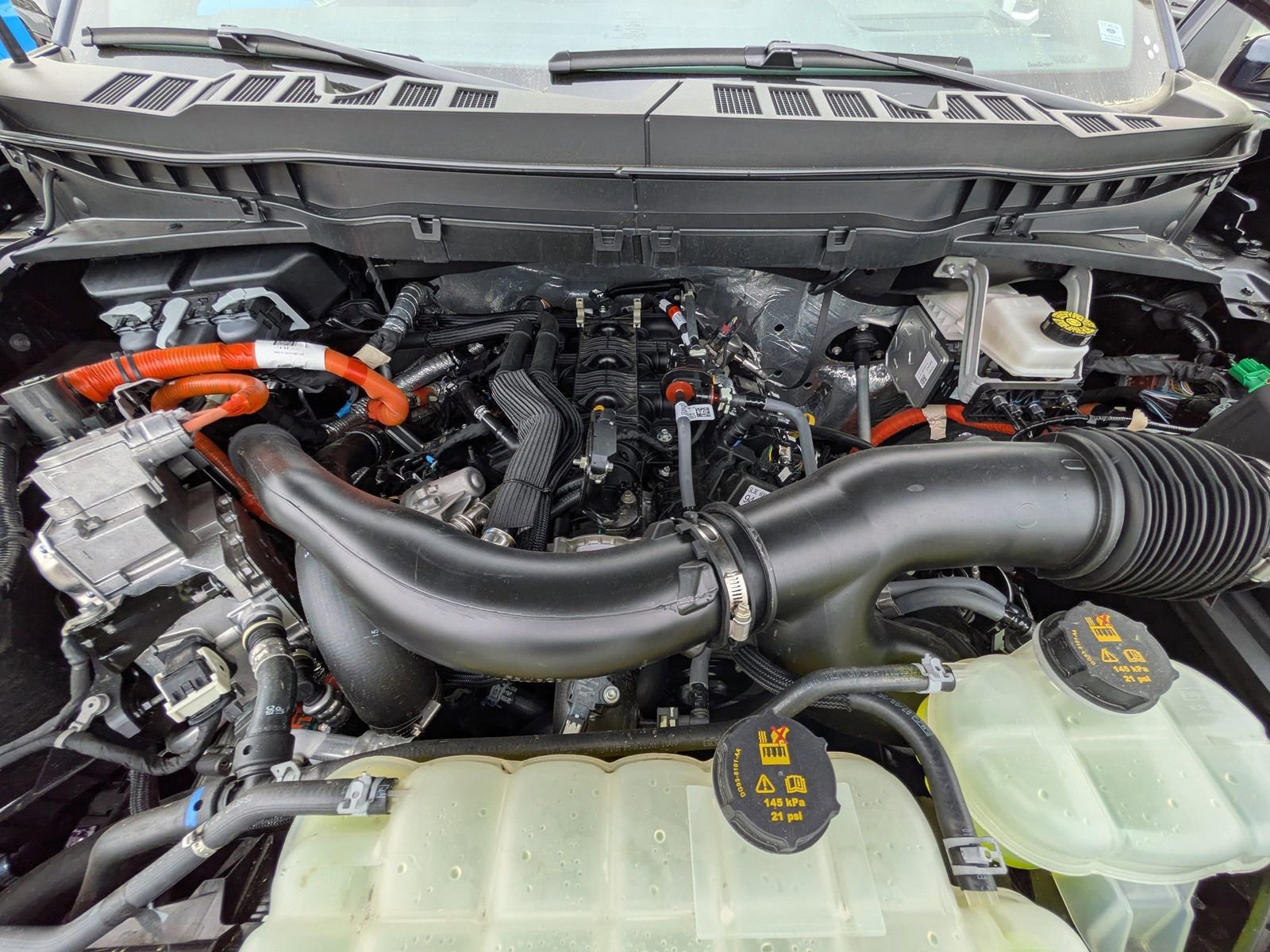 Certified 2025 Ford F150 King Ranch w/ FX4 Off-Road Package image 5