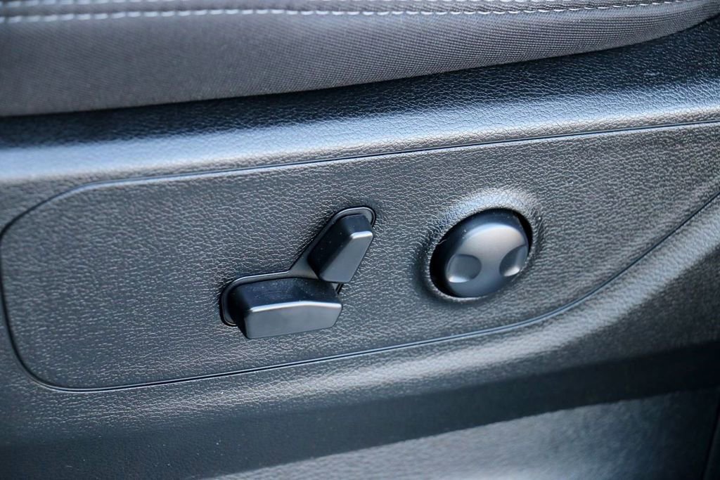 Used 2023 RAM 1500 Big Horn AWD/4WD image 23