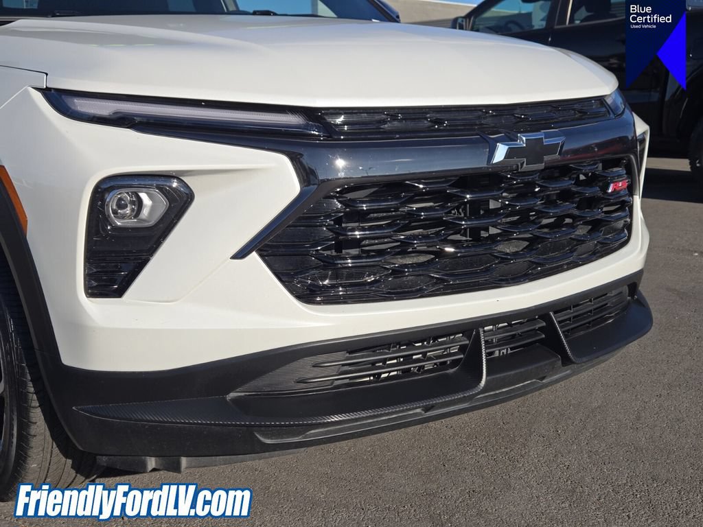 Used 2025 Chevrolet TrailBlazer RS w/ Convenience Package FWD image 9