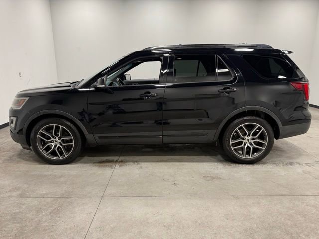 Certified 2017 Ford Explorer Sport w/ Equipment Group 401A AWD/4WD image 8