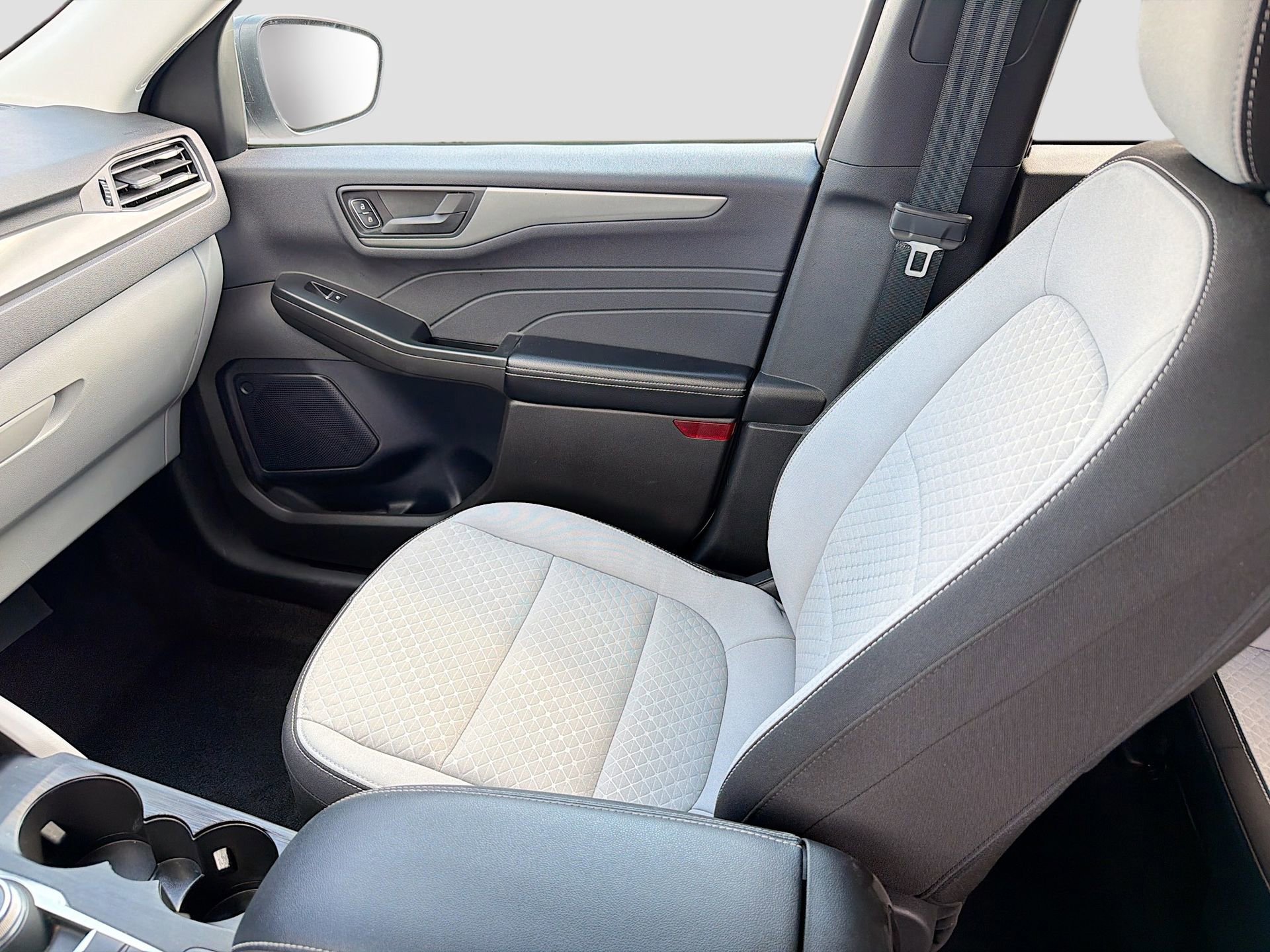 Certified 2024 Ford Escape Active image 23