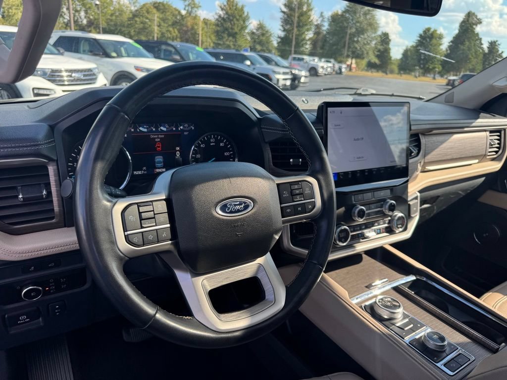 Certified 2024 Ford Expedition Limited AWD/4WD image 8