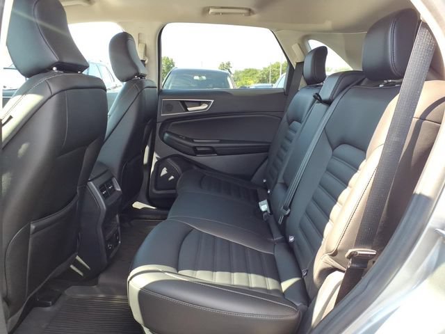 Certified 2021 Ford Edge SEL w/ Convenience Package AWD/4WD image 11