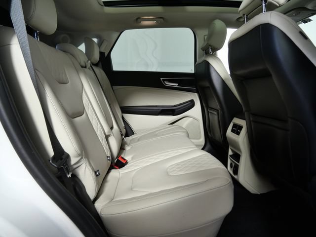 Certified 2023 Ford Edge Titanium AWD/4WD image 10