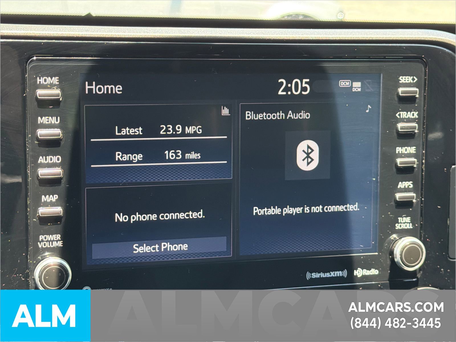Used 2022 Toyota Highlander XLE FWD image 34