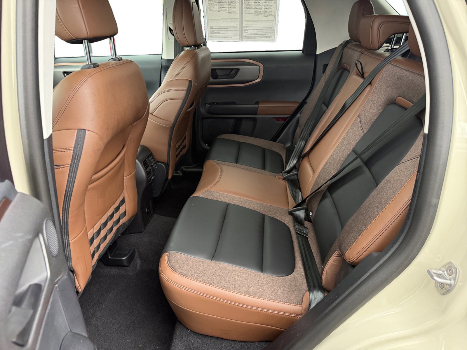 Certified 2025 Ford Bronco Sport Outer Banks w/ Outer Banks Tech Package+ AWD/4WD image 16