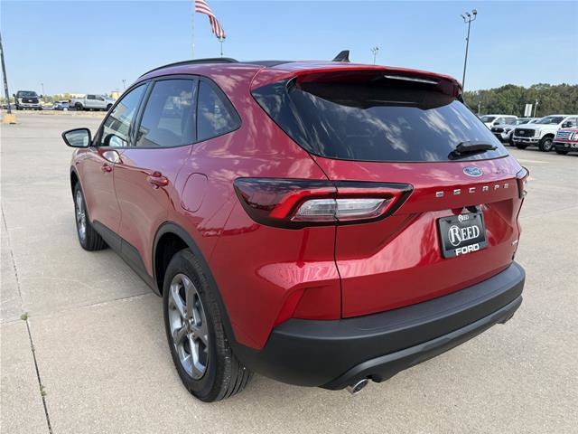 Certified 2026 Ford Escape ST-Line w/ Cold Weather Package AWD/4WD image 7