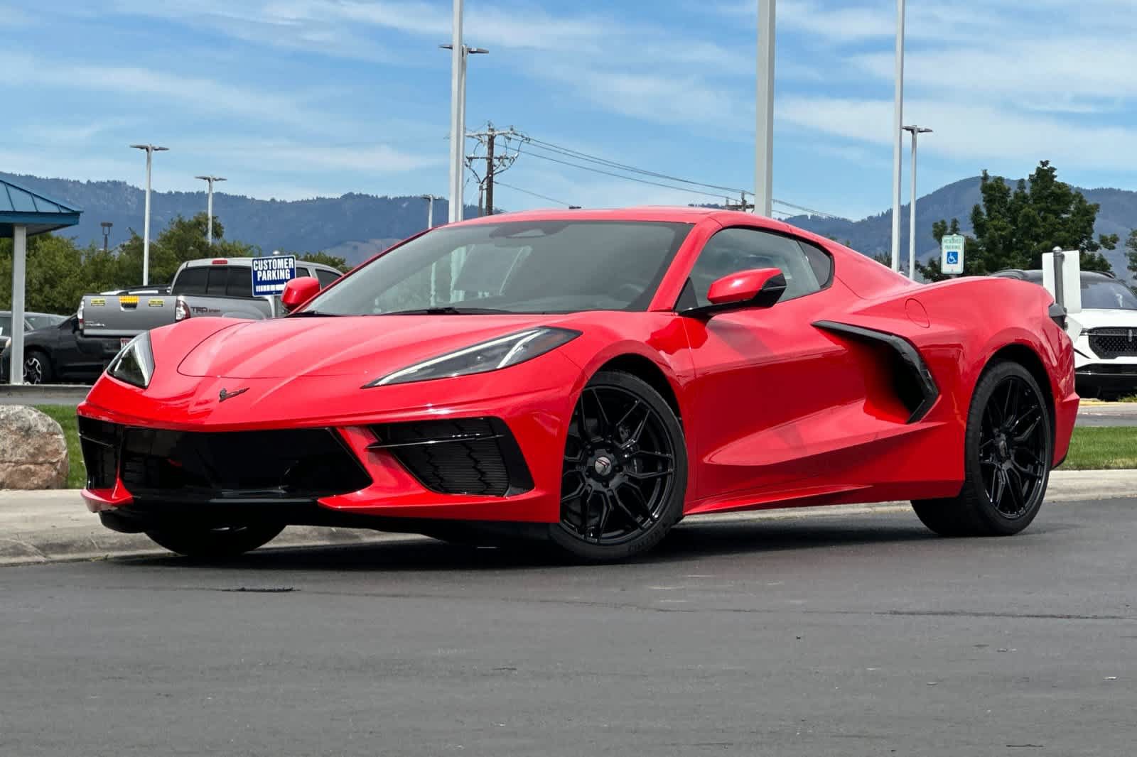 Used 2025 Chevrolet Corvette Stingray Coupe w/ 1LT RWD image 1