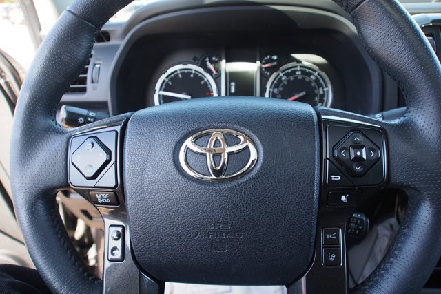 Used 2022 Toyota 4Runner TRD Off-Road Premium image 21
