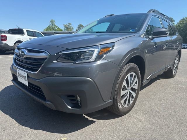 Used 2020 Subaru Outback Premium AWD/4WD video 1
