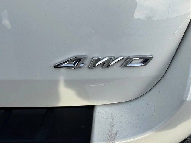 Certified 2023 Ford Explorer XLT w/ Equipment Group 202A image 9