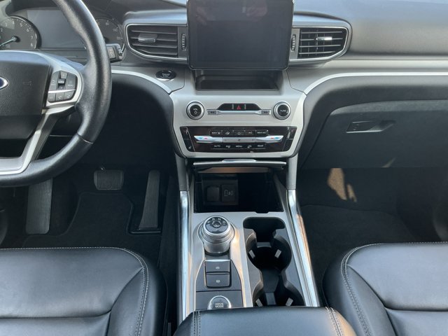 Certified 2022 Ford Explorer XLT AWD/4WD image 11