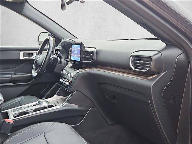Certified 2020 Ford Explorer Limited RWD image 18