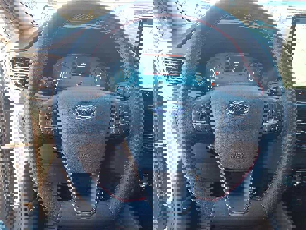 Certified 2023 Ford Escape ST-Line Elite image 20