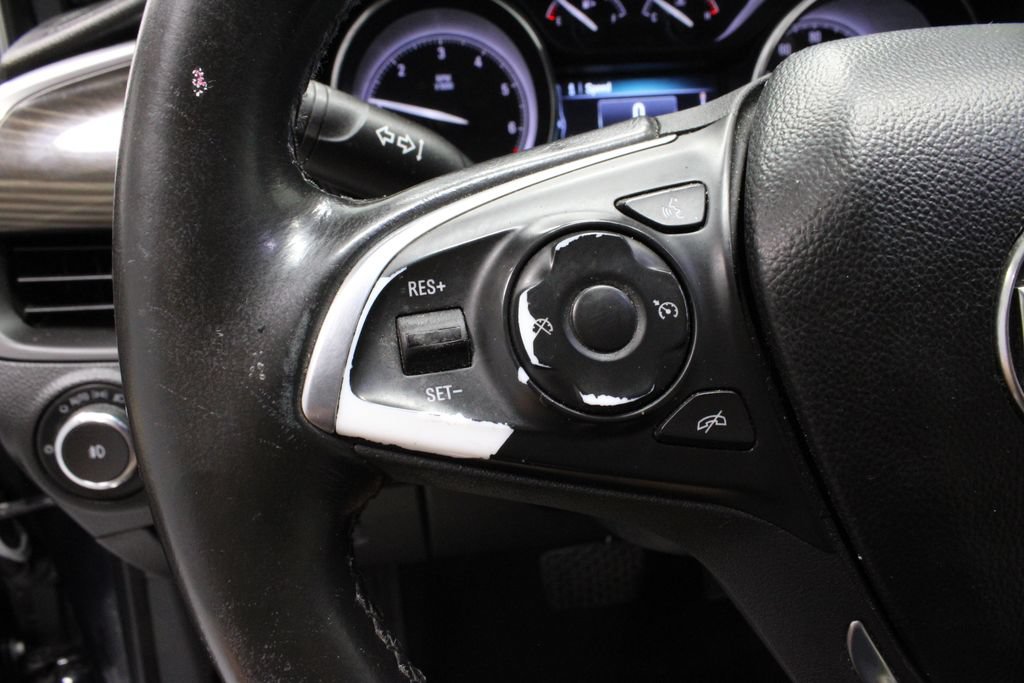 Used 2020 Buick Envision Preferred FWD image 27