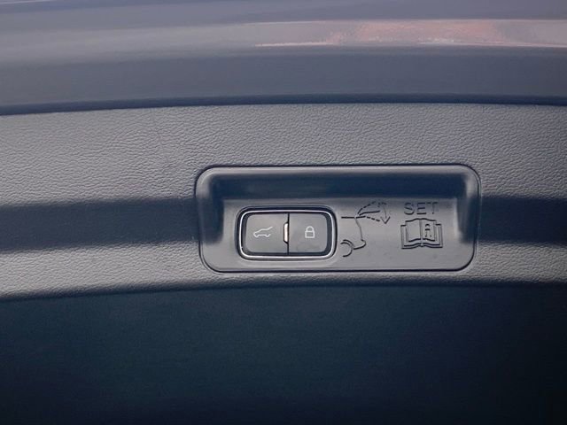 Certified 2022 Ford Explorer ST w/ Equipment Group 401A image 7