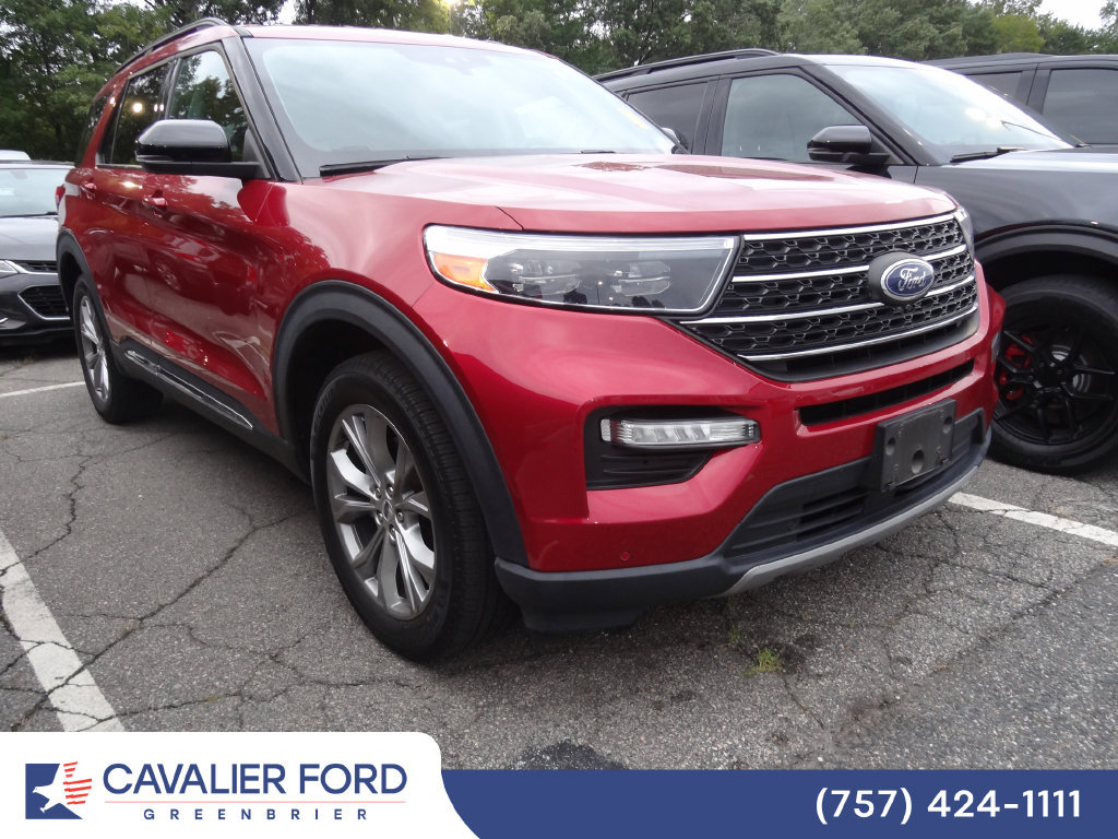 Certified 2022 Ford Explorer XLT w/ Equipment Group 202A AWD/4WD image 1