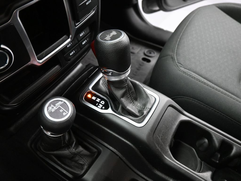 Used 2023 Jeep Wrangler Willys image 44