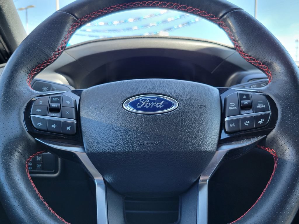 Certified 2023 Ford Explorer ST-Line w/ Class IV Trailer Tow Package AWD/4WD image 11