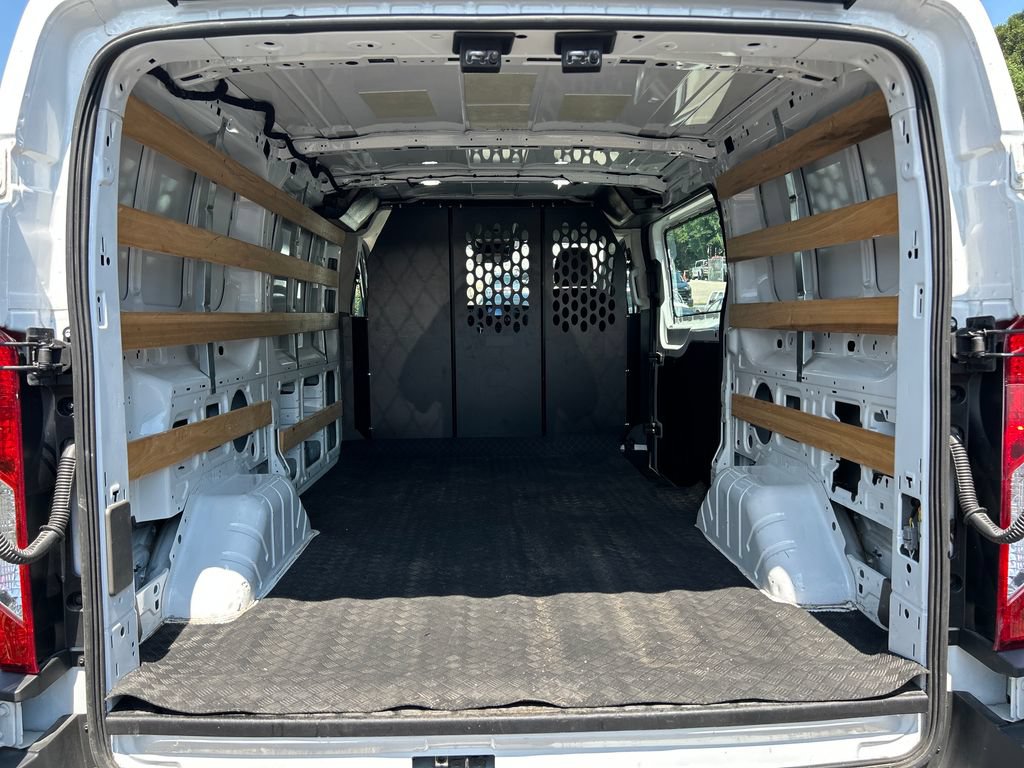 Certified 2025 Ford Transit 250 Low Roof w/ Exterior Upgrade Package RWD image 16