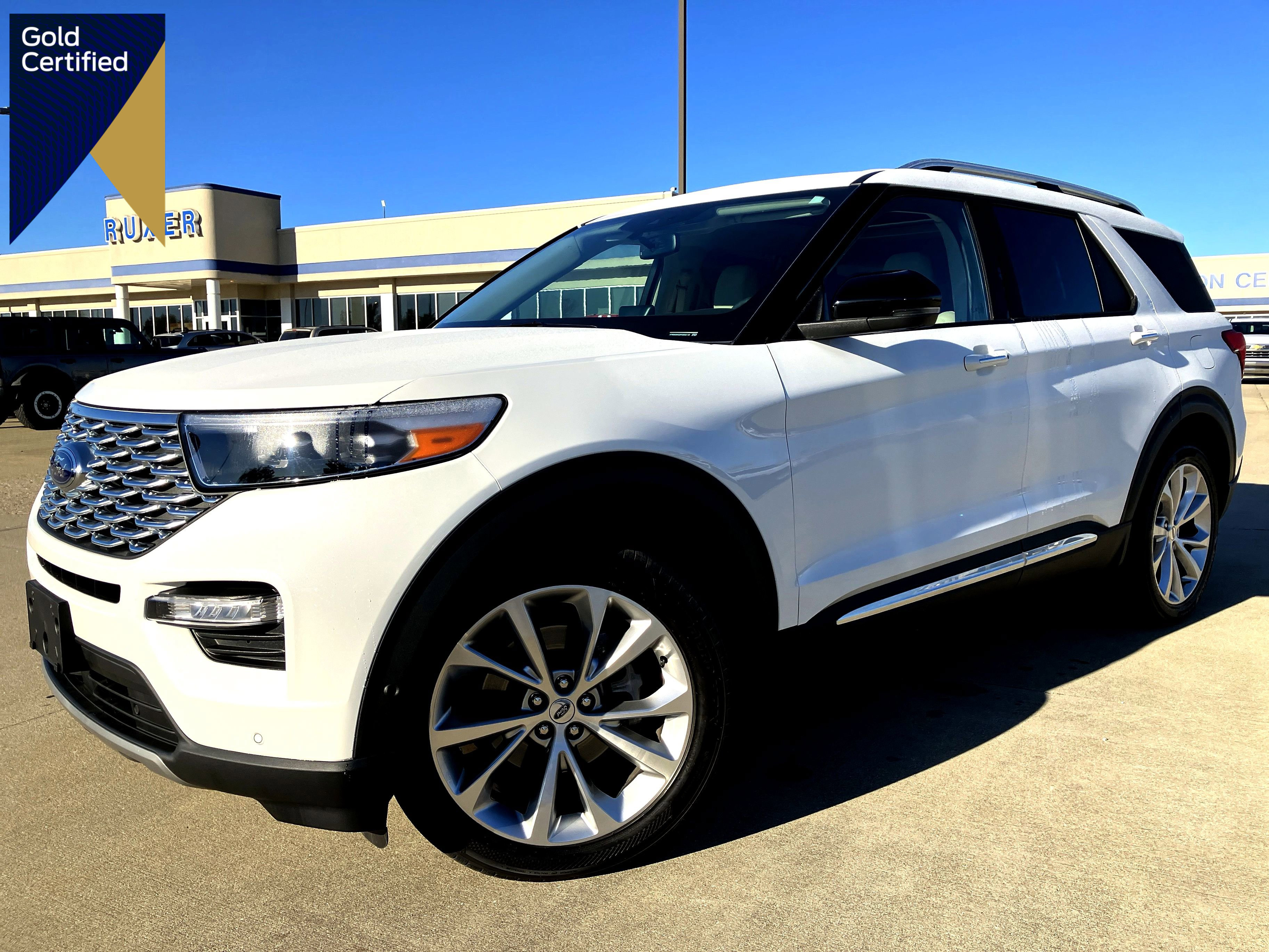 Certified 2023 Ford Explorer Platinum w/ Technology Package
