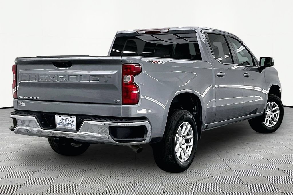 Used 2024 Chevrolet Silverado 1500 LT AWD/4WD image 2