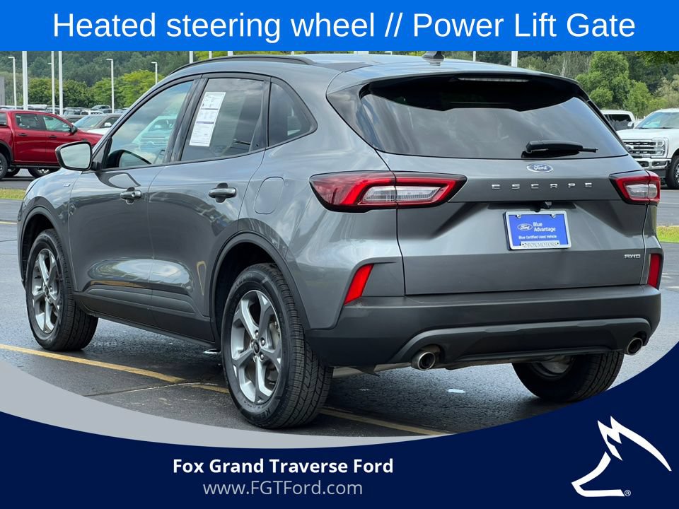 Certified 2025 Ford Escape ST-Line Select AWD/4WD image 37