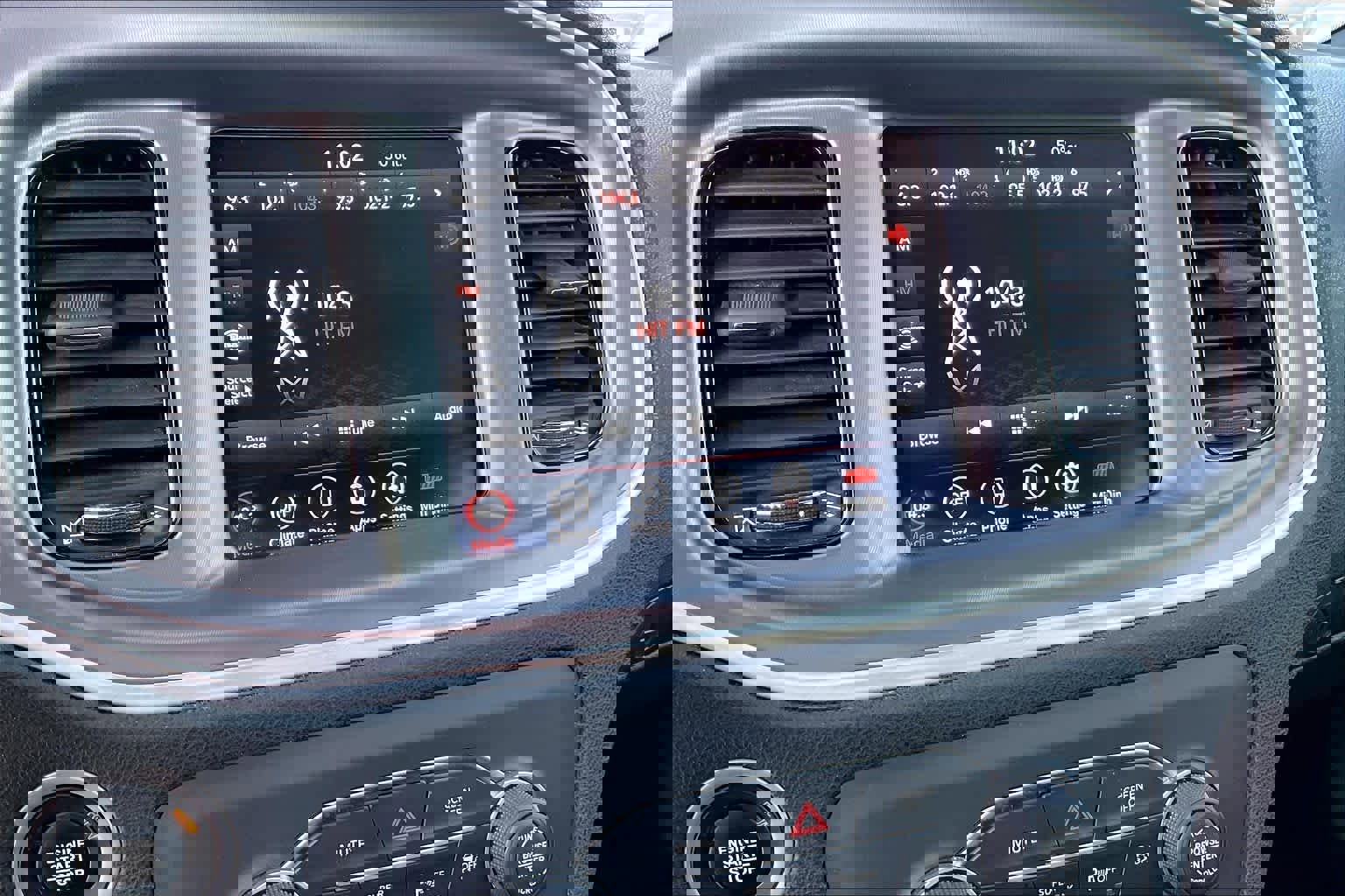 Used 2021 Dodge Charger GT w/ Blacktop Package image 32