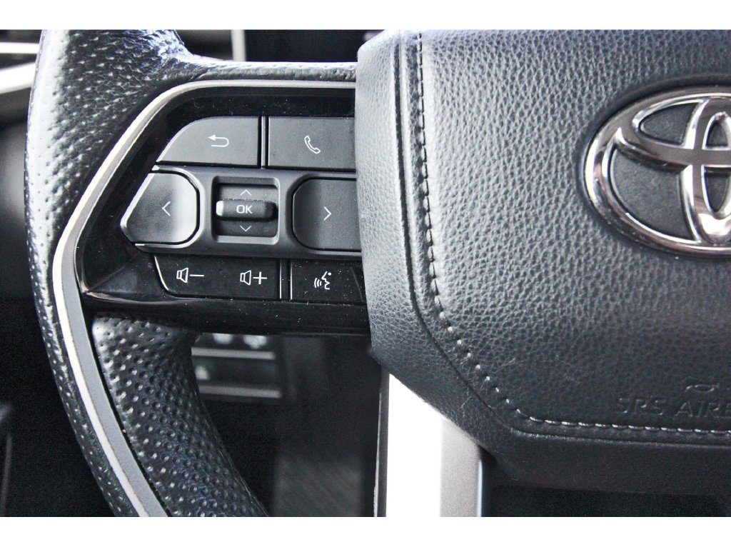 Used 2024 Toyota Tundra Limited AWD/4WD image 20