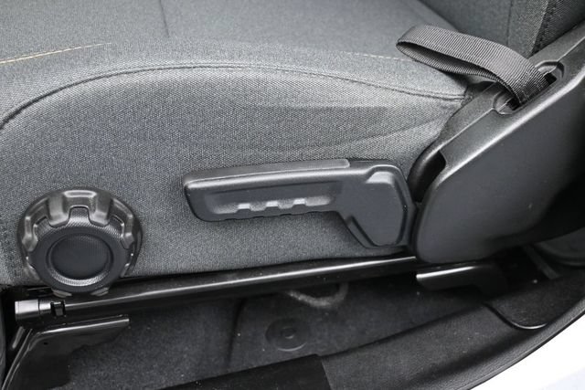Used 2024 Jeep Wrangler Unlimited Sport AWD/4WD image 11