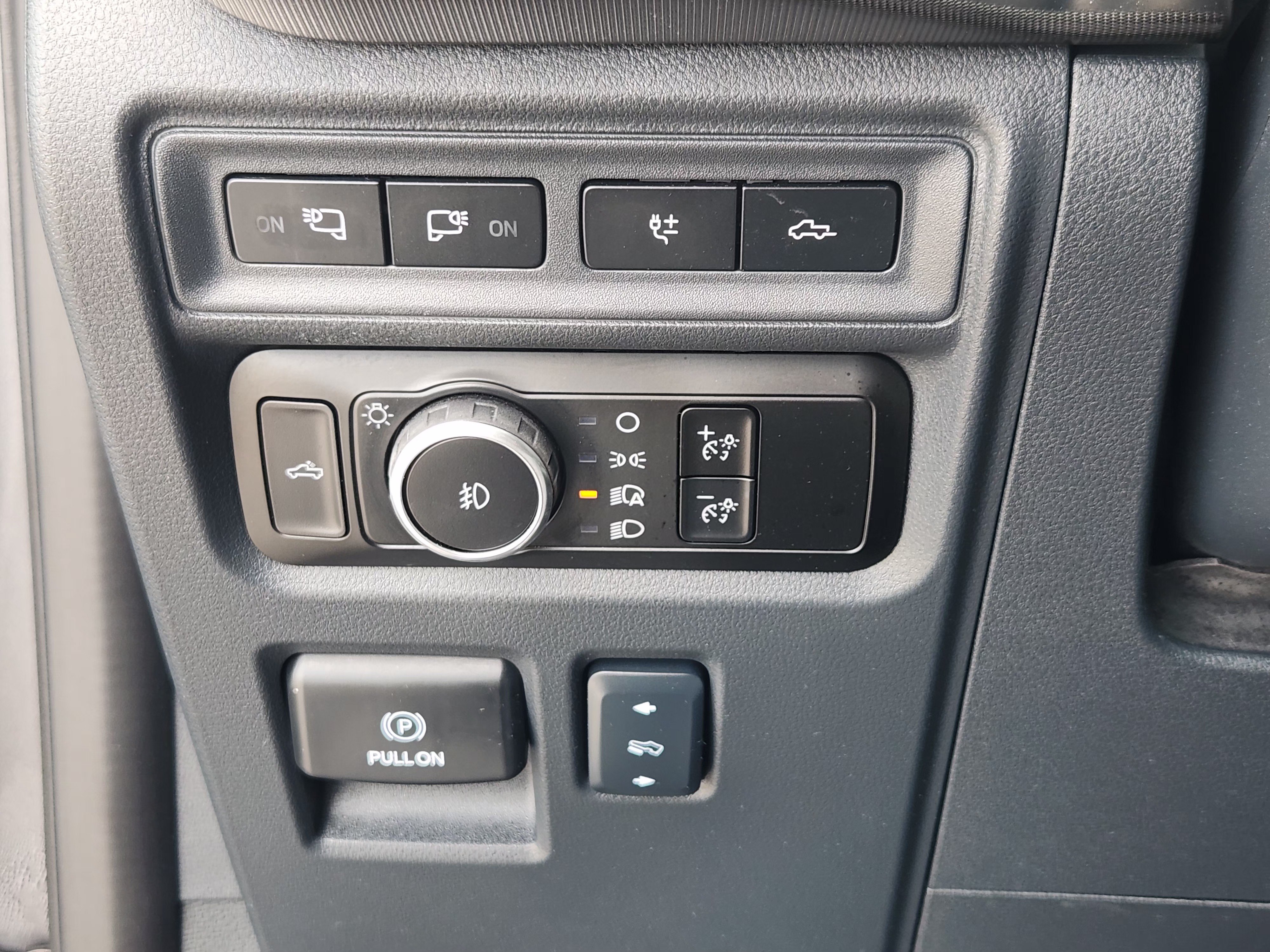 Certified 2024 Ford F150 Raptor AWD/4WD image 23