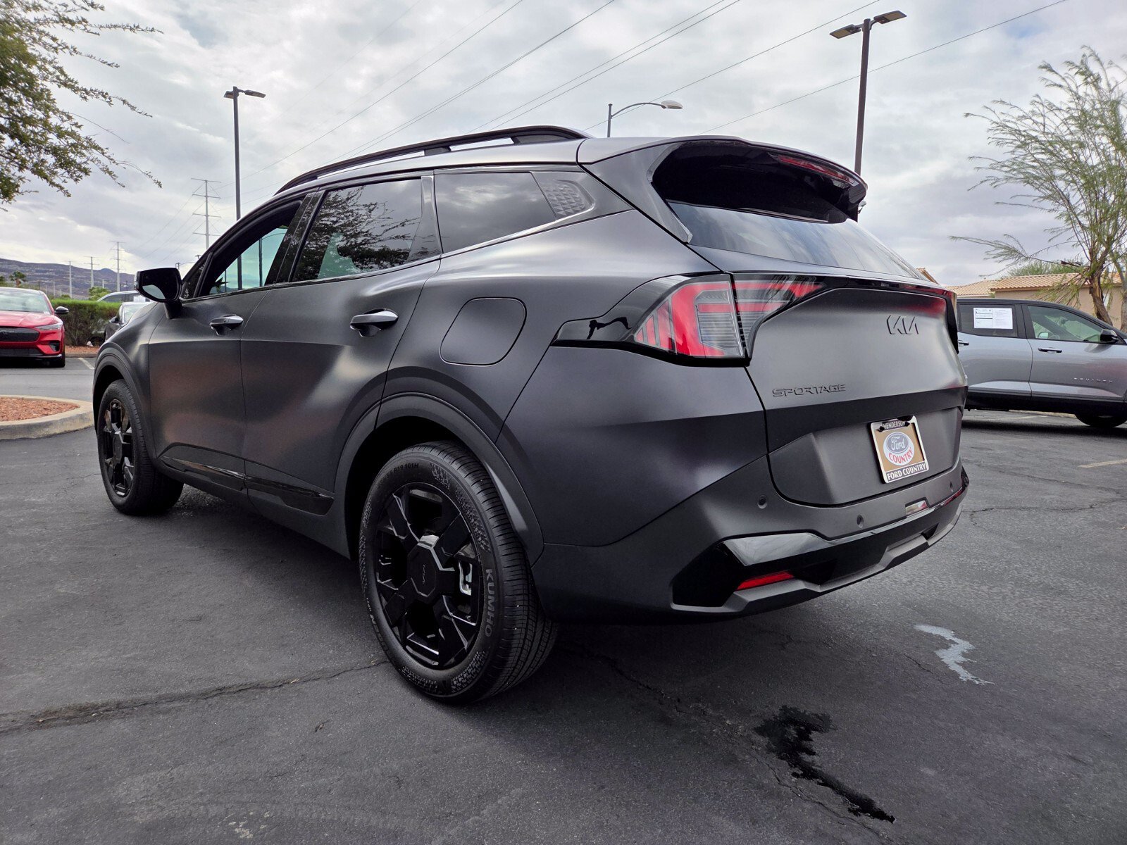 Used 2026 Kia Sportage X-Line w/ X-Line Premium Package AWD/4WD image 4
