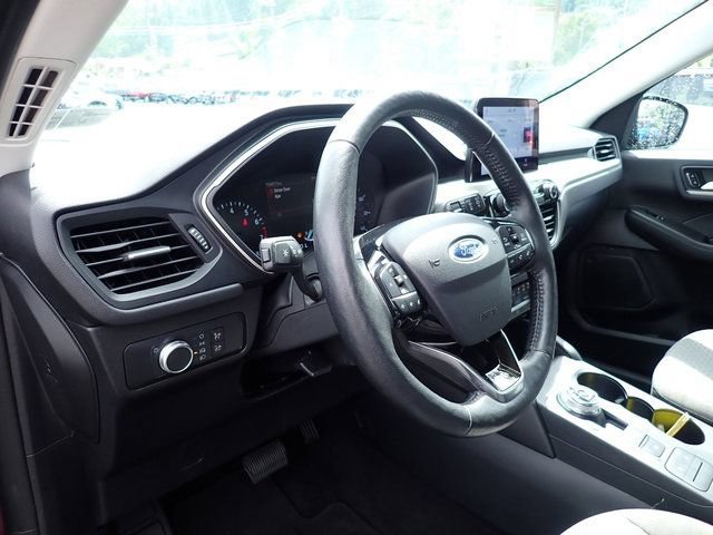 Certified 2021 Ford Escape SE w/ Cold Weather Package AWD/4WD image 15