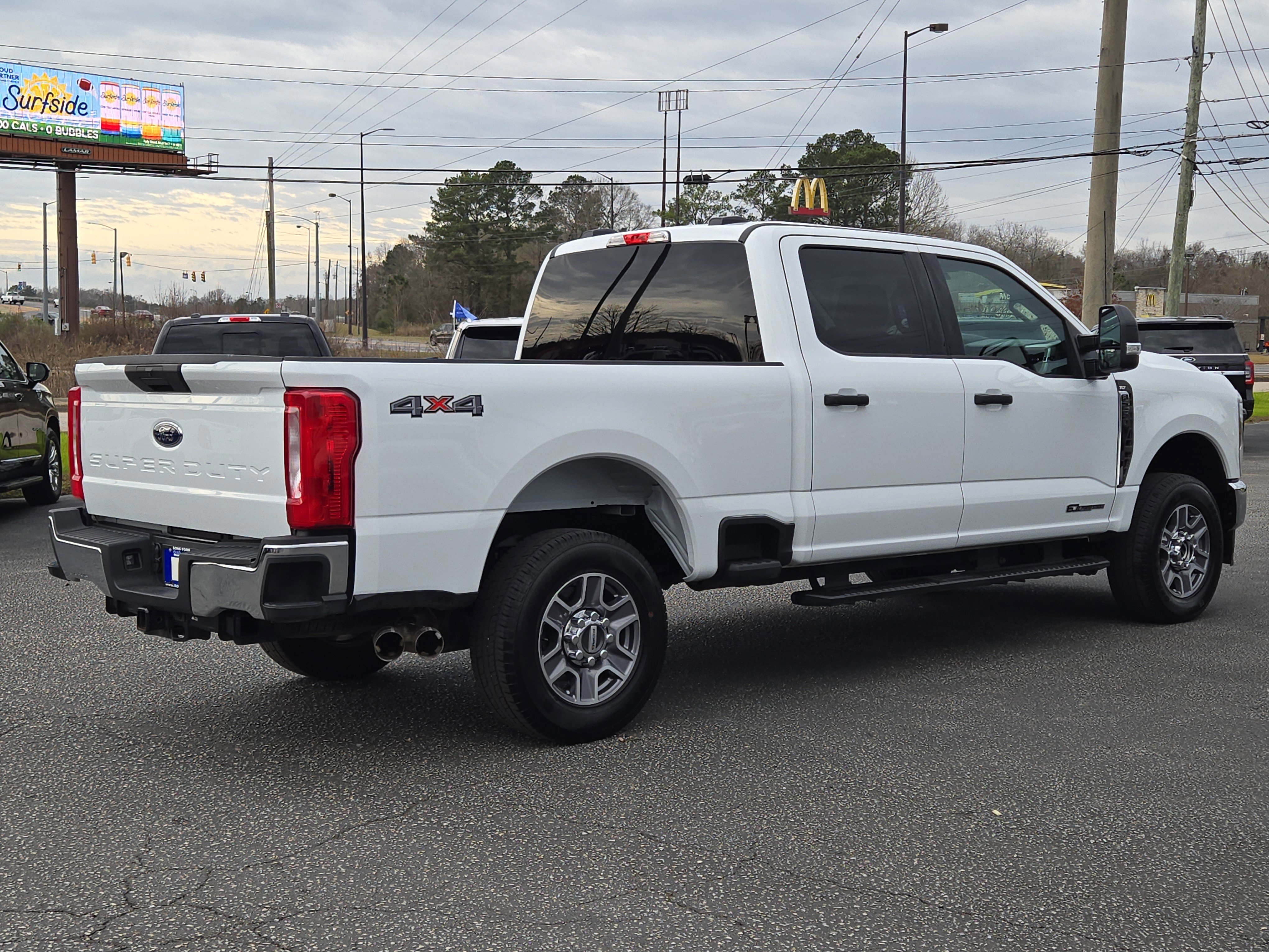 Certified 2025 Ford F250 XLT image 4