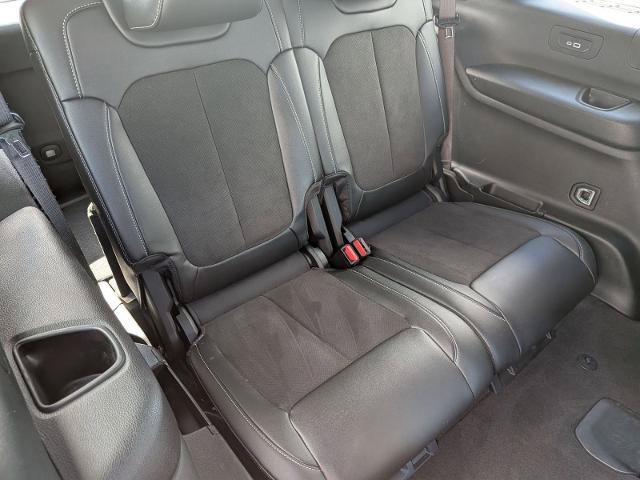 Used 2023 Jeep Grand Cherokee L Laredo AWD/4WD image 30