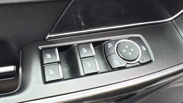 Certified 2023 Ford F150 XLT w/ Equipment Group 302A High image 10