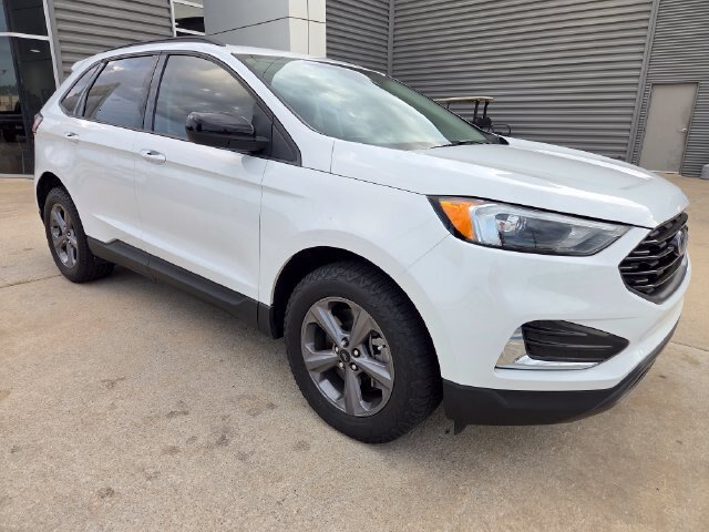 Certified 2023 Ford Edge SEL w/ Sport Appearance Package AWD/4WD image 9