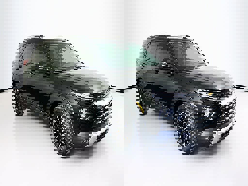 Used 2023 Chevrolet TrailBlazer LT w/ Convenience Package image 7