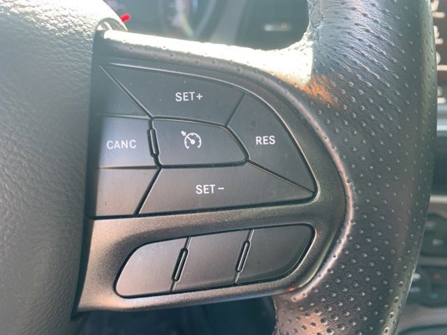 Used 2022 Dodge Challenger R/T w/ Plus Package image 22