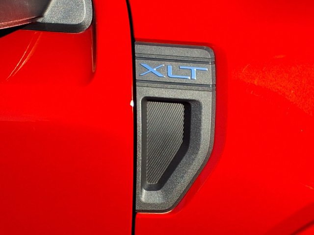 Certified 2024 Ford Maverick XLT w/ XLT Luxury Package AWD/4WD image 21