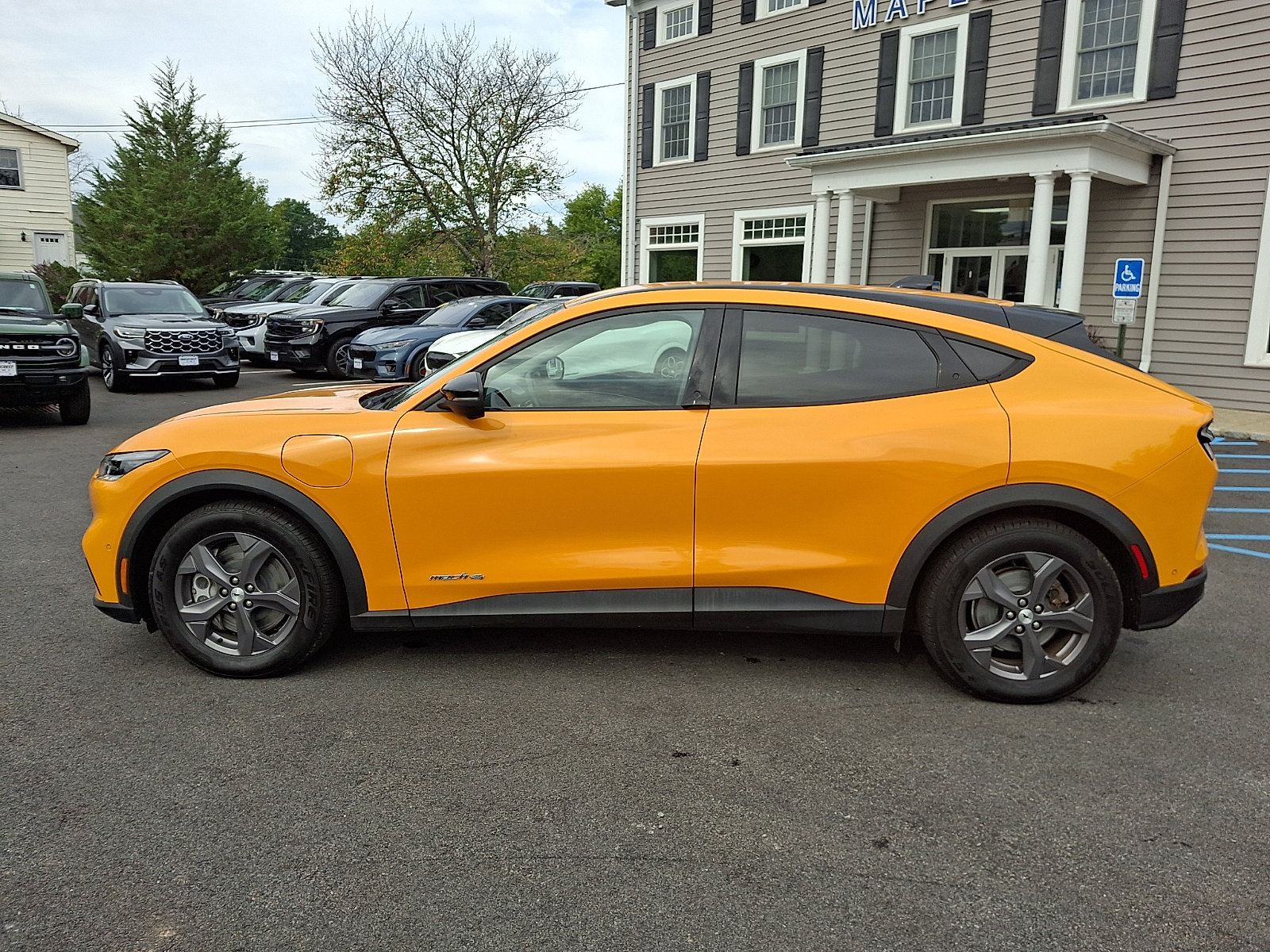 Certified 2023 Ford Mustang Mach-E Select AWD/4WD image 8