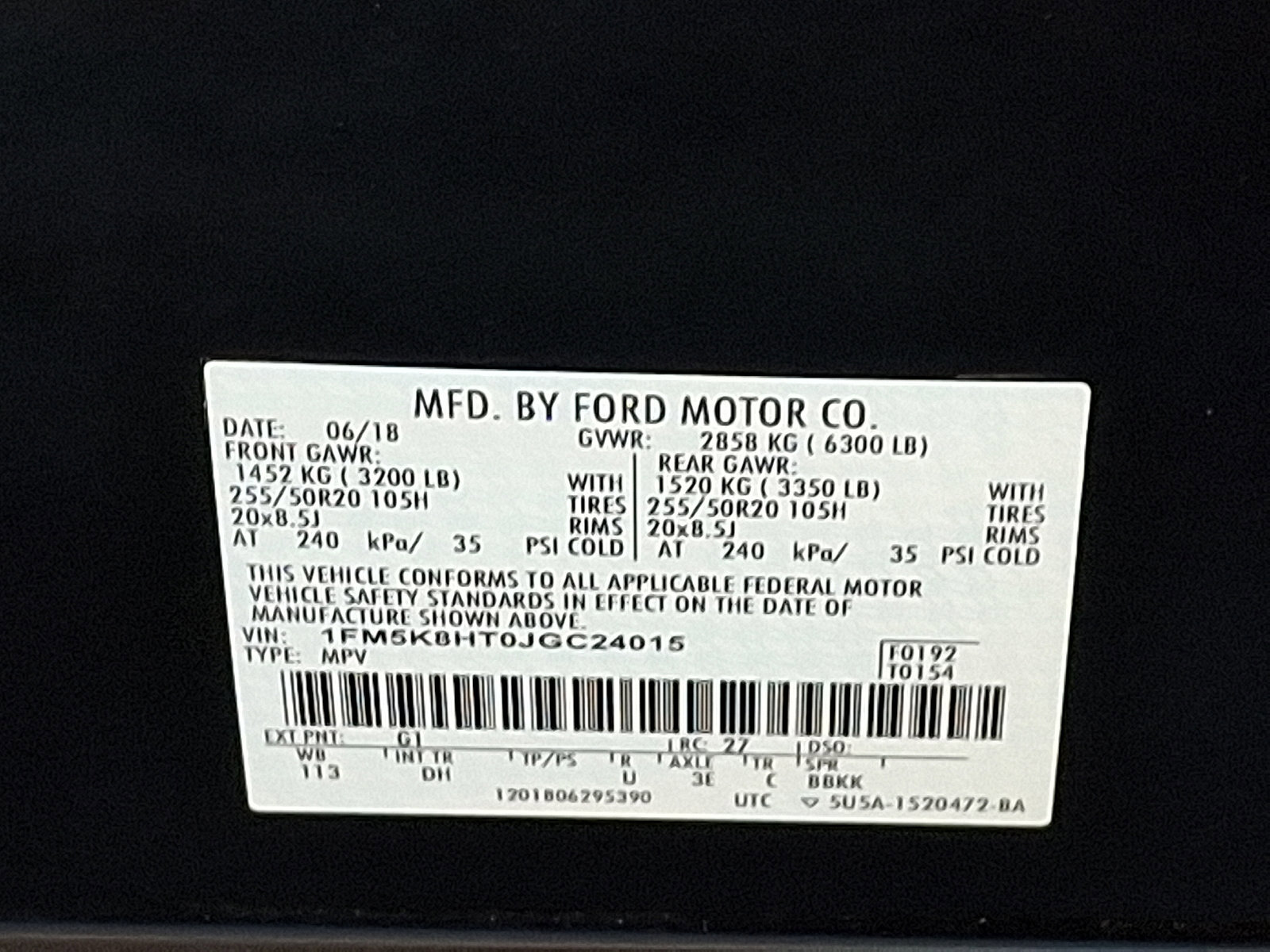 Certified 2018 Ford Explorer Platinum image 27