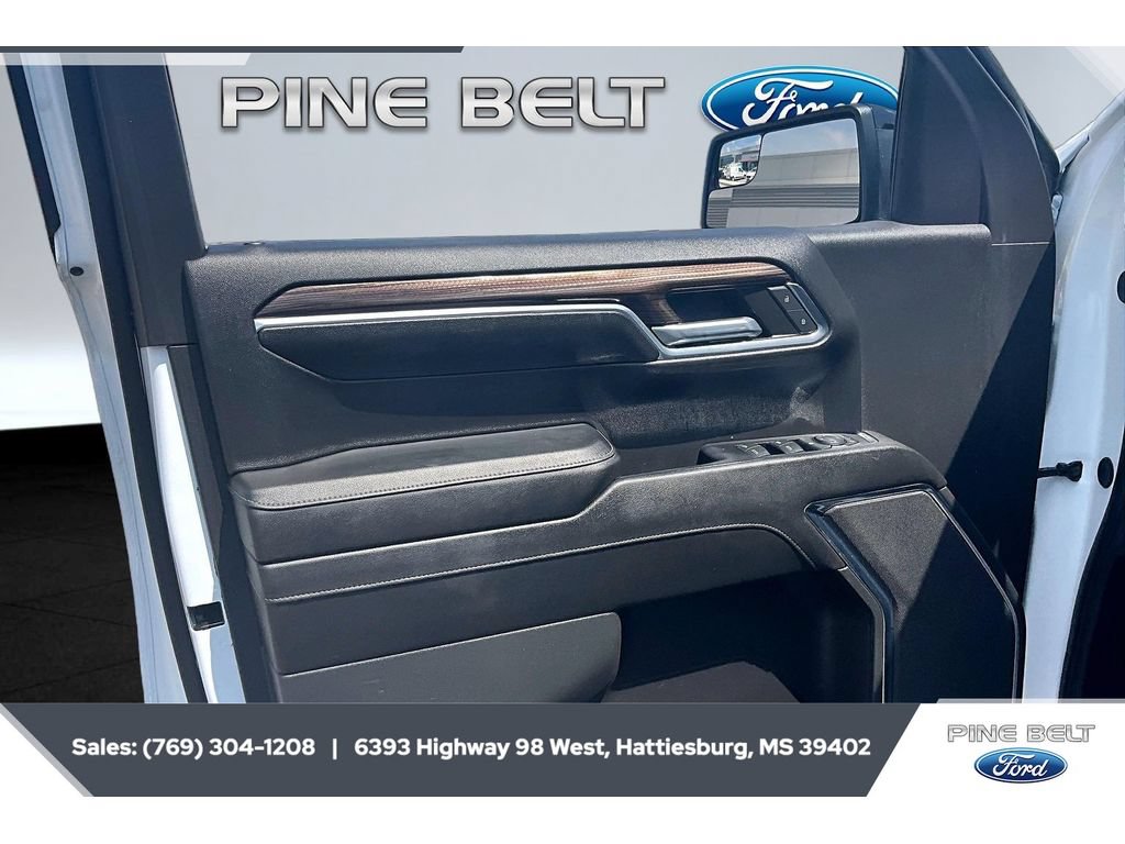 Used 2024 Chevrolet Silverado 1500 LT Trail Boss w/ Protection Package AWD/4WD image 18