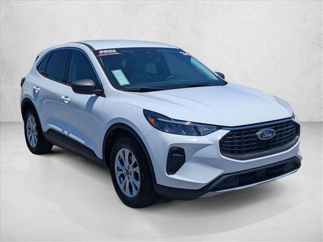 Certified 2024 Ford Escape Active FWD image 3