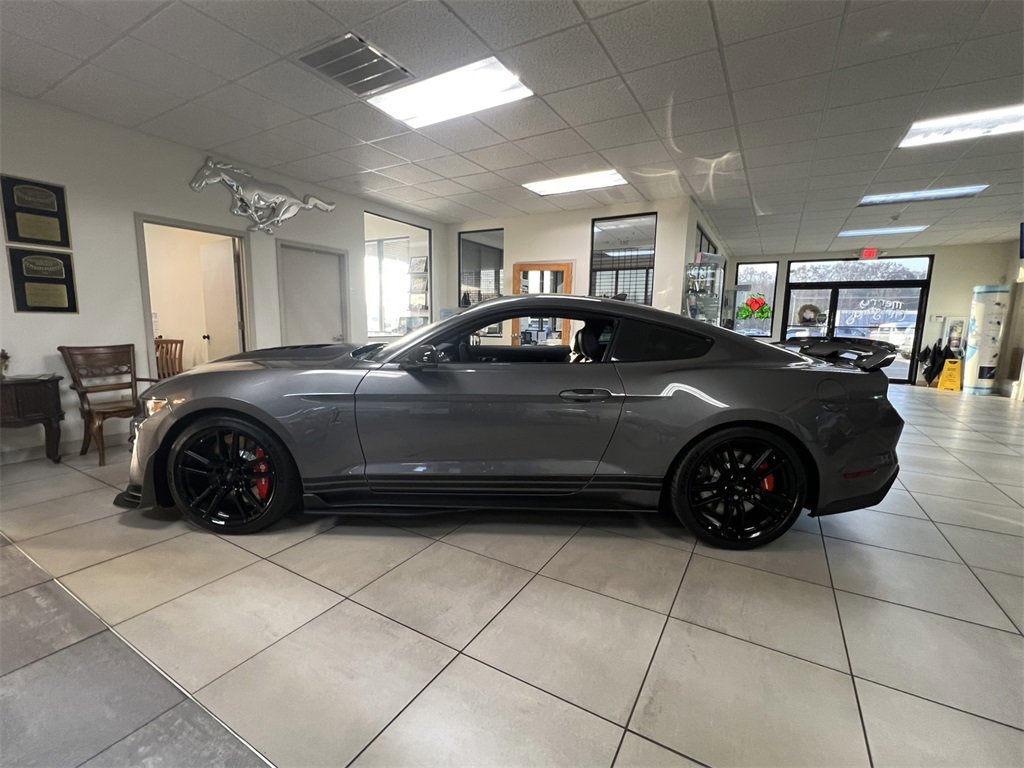 Certified 2021 Ford Mustang Shelby GT500 w/ Technology Package image 6