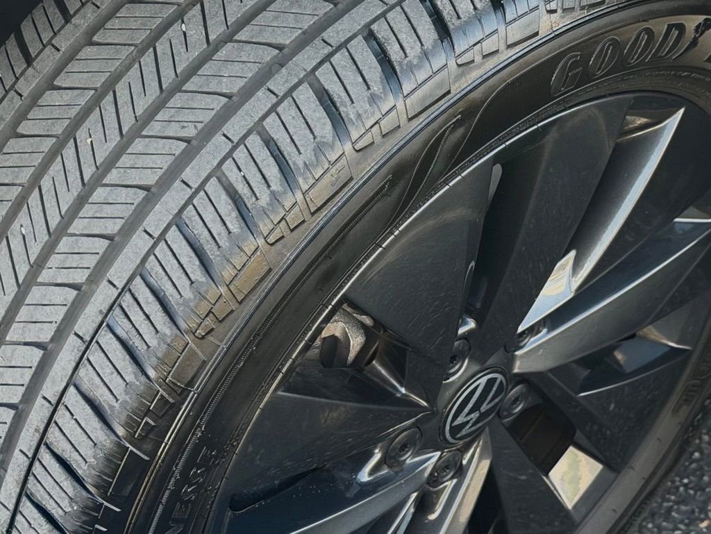 Used 2023 Volkswagen Taos S image 14